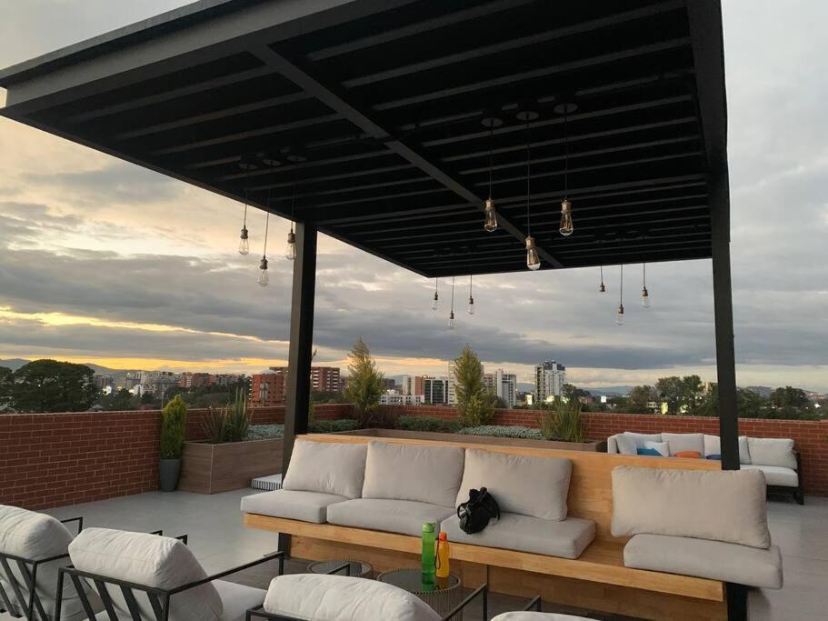 Apartamento De Lujo, Moderno Estilo New York Guatemala City ภายนอก รูปภาพ